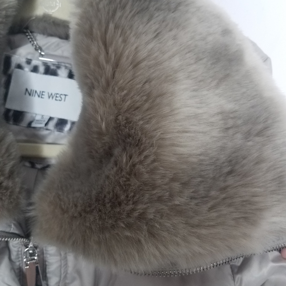 NWT Nine West hooded puffer coat gray Small - Picture 12 of 16